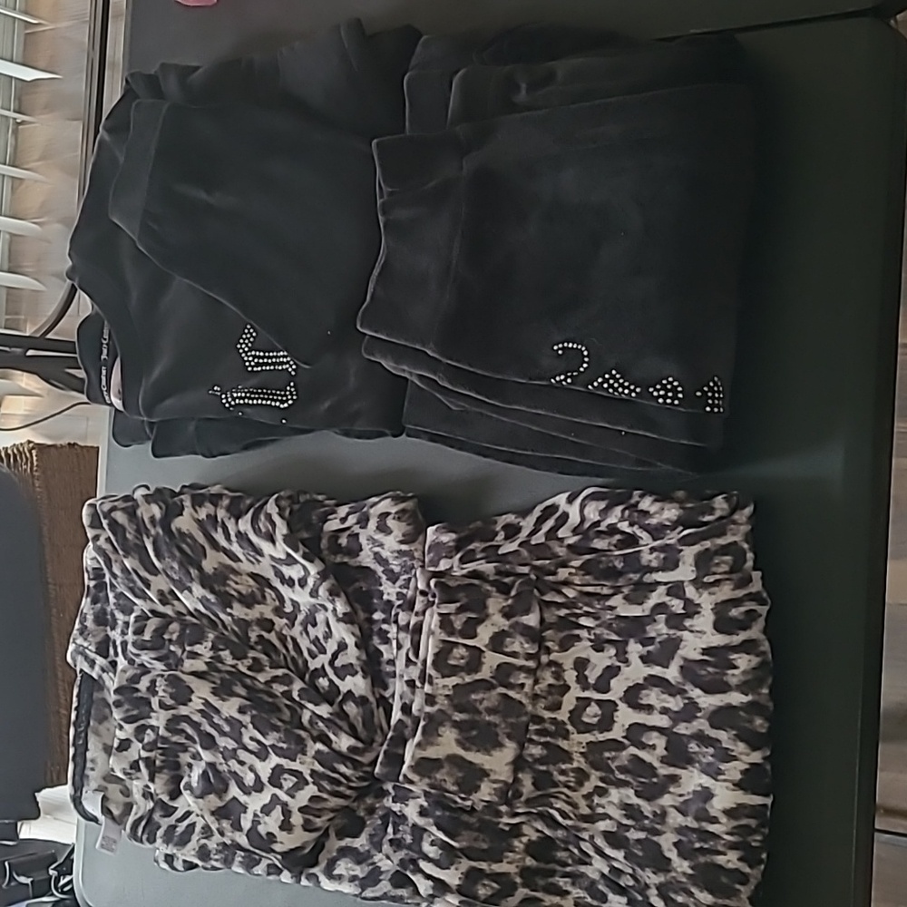 Lounge/pajama sets